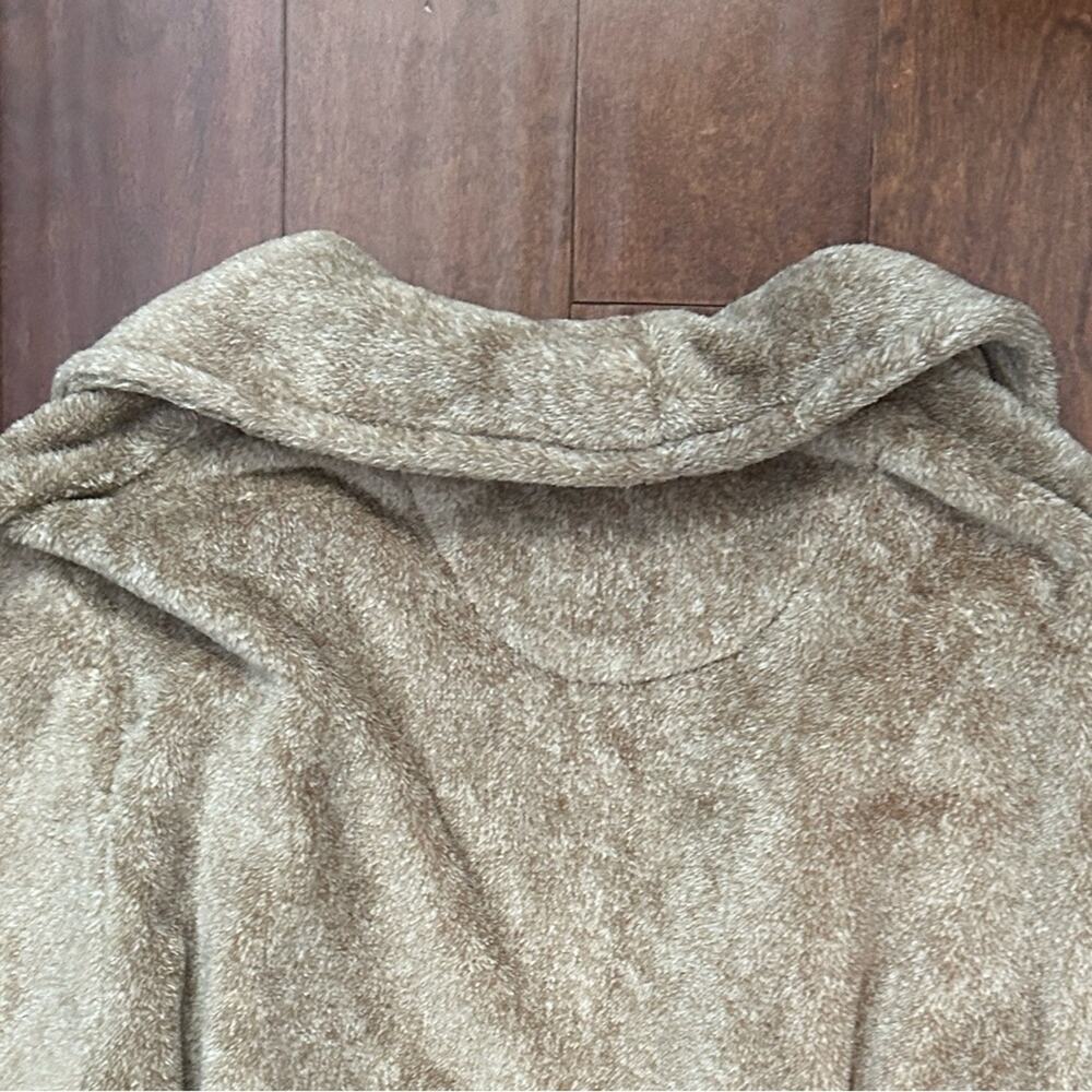 Daniel Buchler Men’s Plush Tan Bathrobe, Size L/XL - Picture 13 of 15